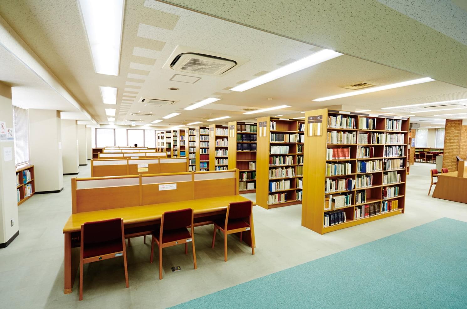 図書館フロア