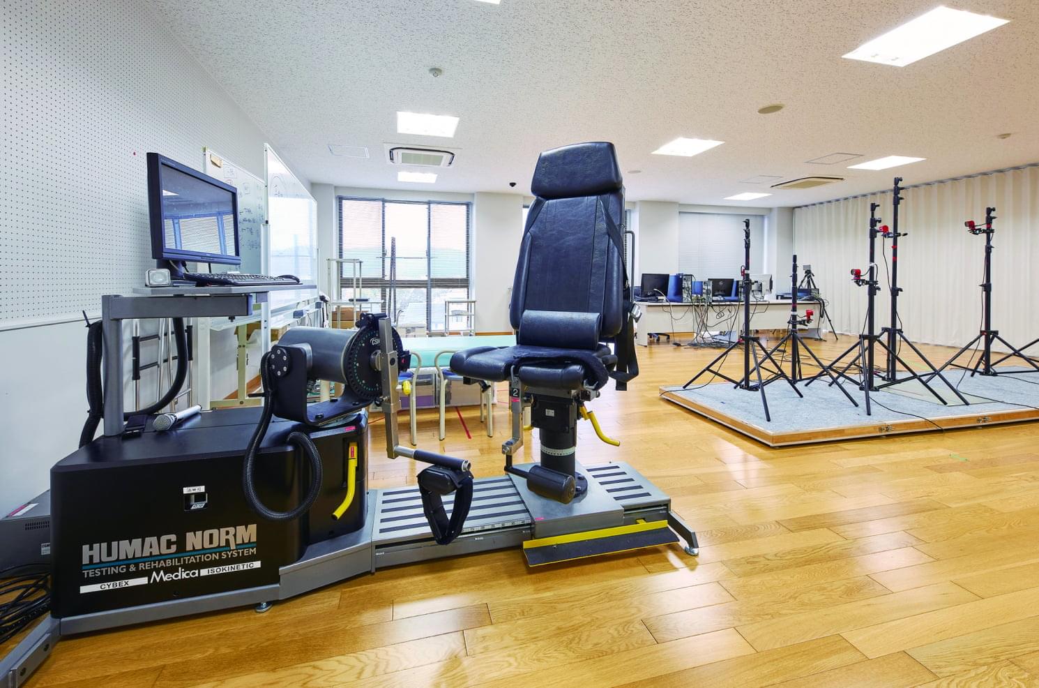 運動生理機能評価測定実習室