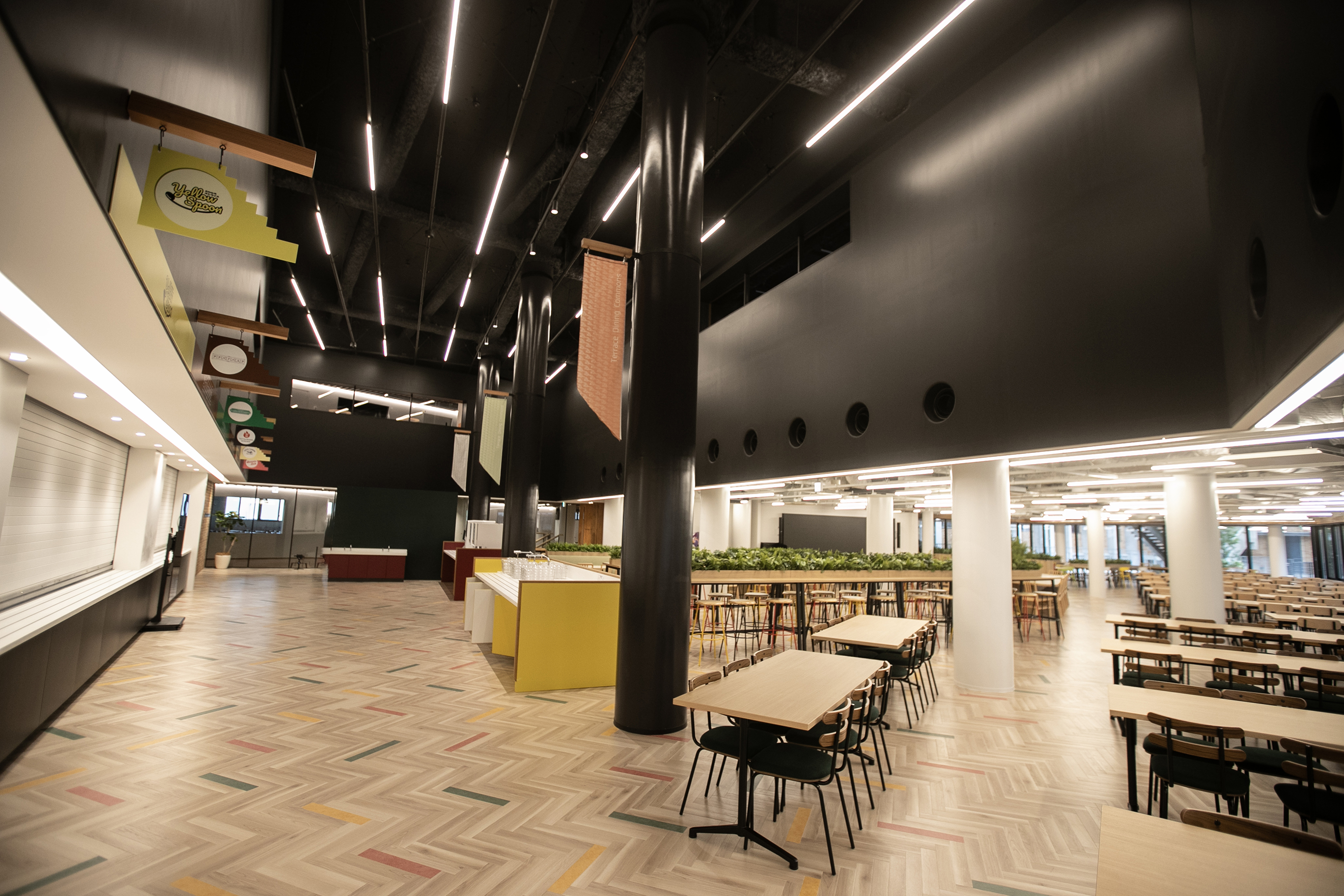 2Fテラスダイニングコモンズ