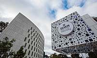 ディーキン大学　Deakin University