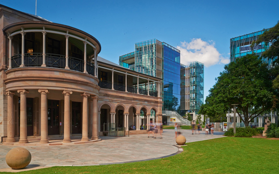 クイーンズランド工科大学　Queensland University of Technology