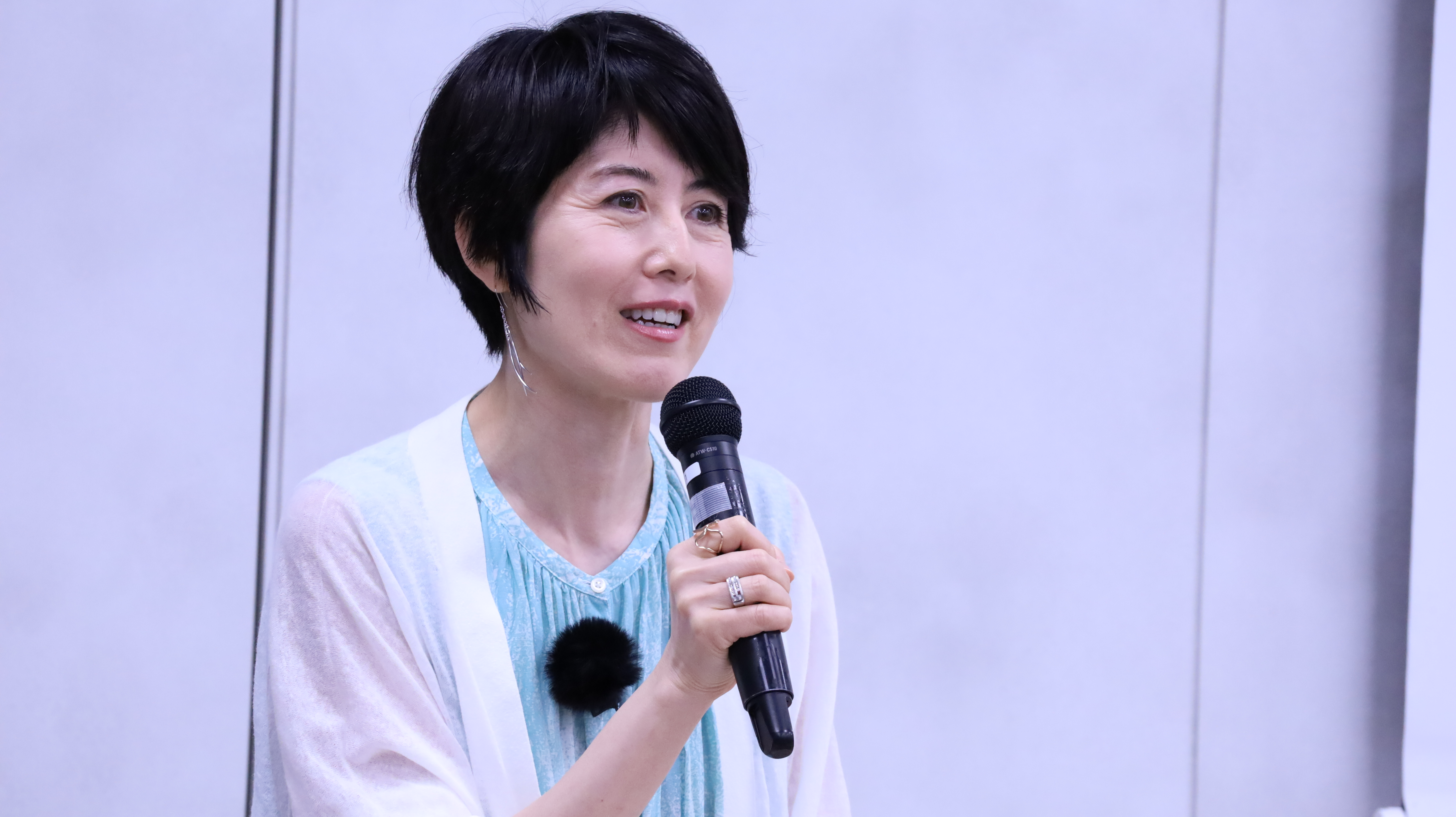 言葉を届ける：心に響く言葉とは 小島 慶子 | オンデマンド授業