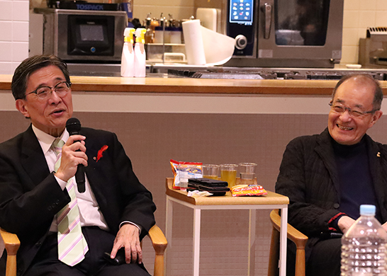 スタッフレビュー