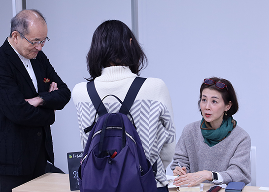 スタッフレビュー